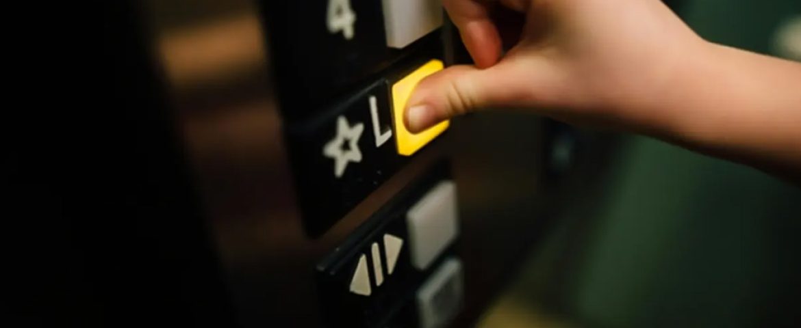 چگونه آسانسور را قفل کنیم؟